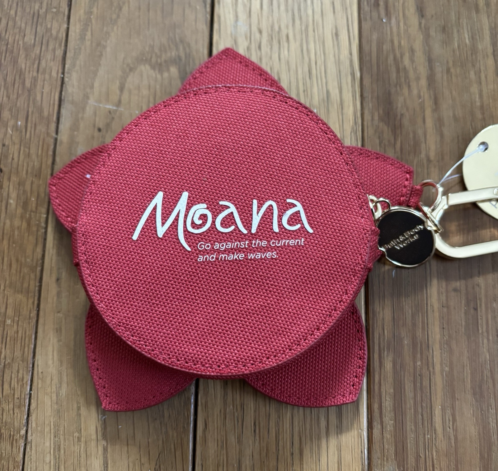 Disney Princess Bath and Body Works Moana Coin Purse Wallet Red Flower IN HAND