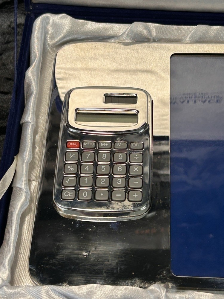 Wallace Silversmiths Silver Plated (Removeable Calculator) Frame Gift Set