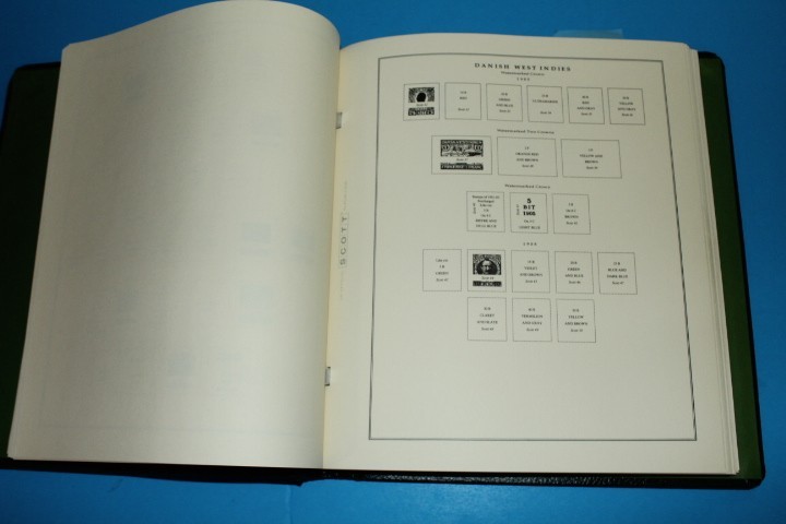 US Possessions Scott Specialty Green Album Pages Dustcase BlueLakeStamps GREAT