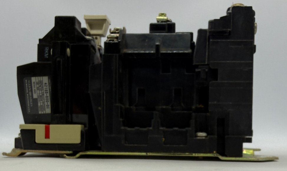 509-BOD Allen-Bradley Motor Starter Contactor 10 HP 600 VAC 27 amps. Size 1 (Z2)