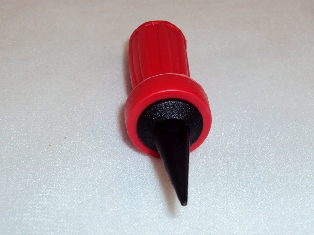 TiPS Flexible Golf Tees, Soft Tees, Three Assorted Sizes, 3 Tees Per Pack