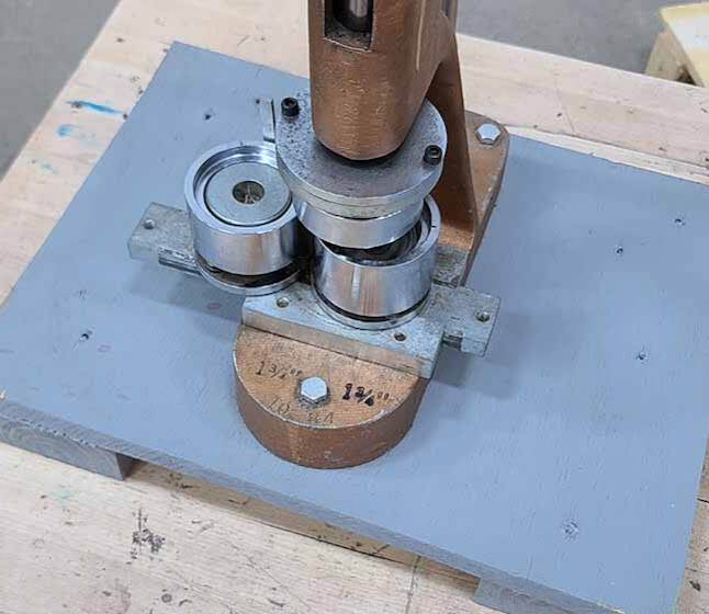 Heavy Duty Mounted Button Punch Press Machine 2.5"
