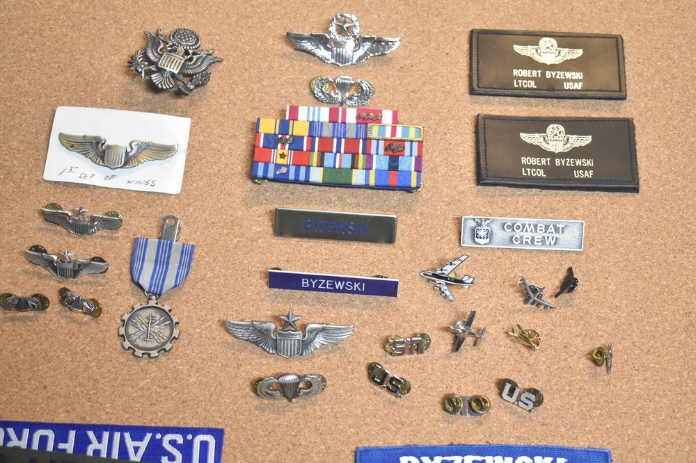 Vietnam/Gulf War US Air Force Command Pilot B-52 & B-2