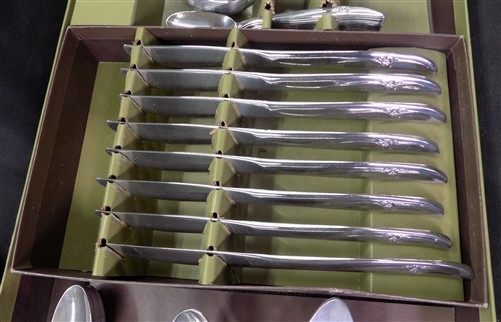 Rogers & Bro, Stainless Silverware, Set 61 Pieces, Caprice Flatware Tableware