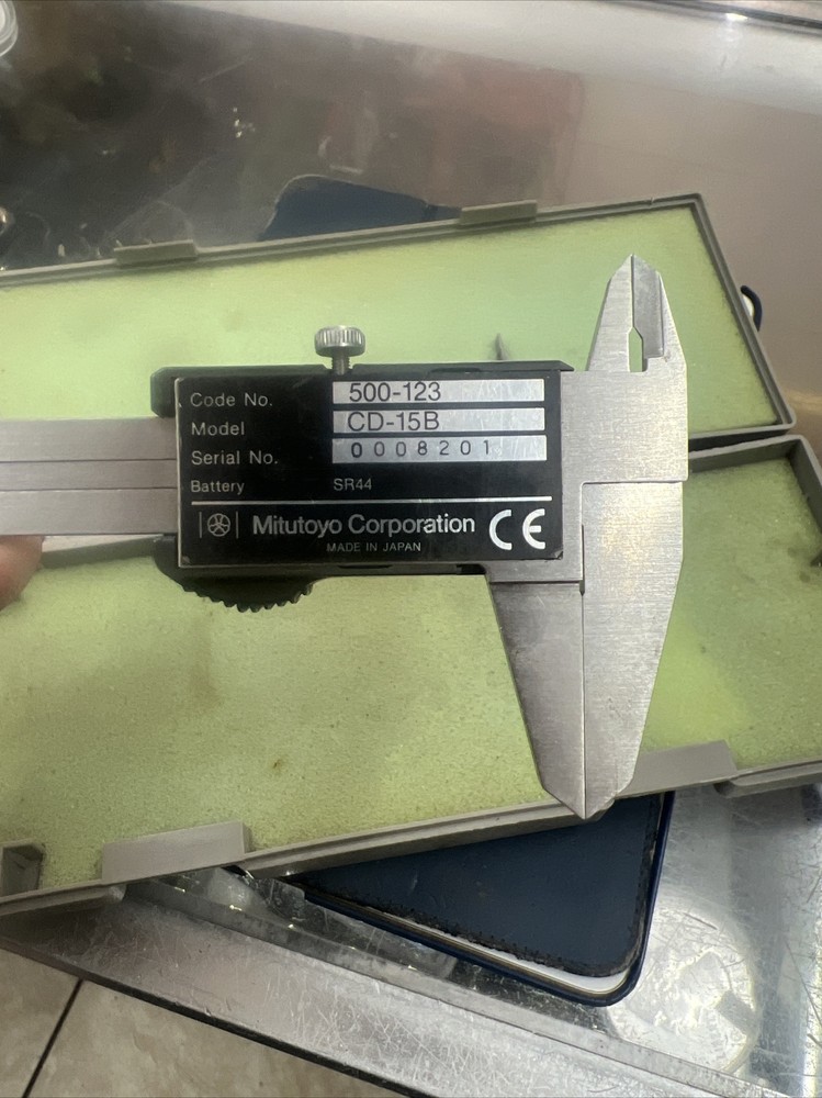 Mitutoyo CD-15B Digimatic Caliper - Japan