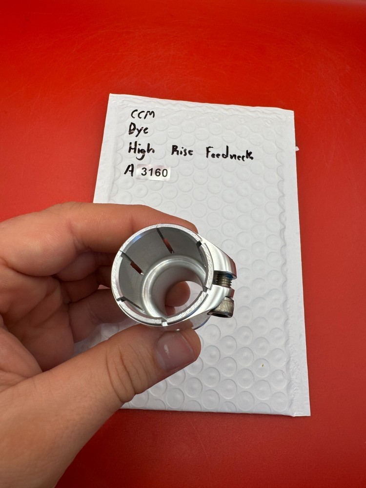 CCM Dye High Rise Feedneck