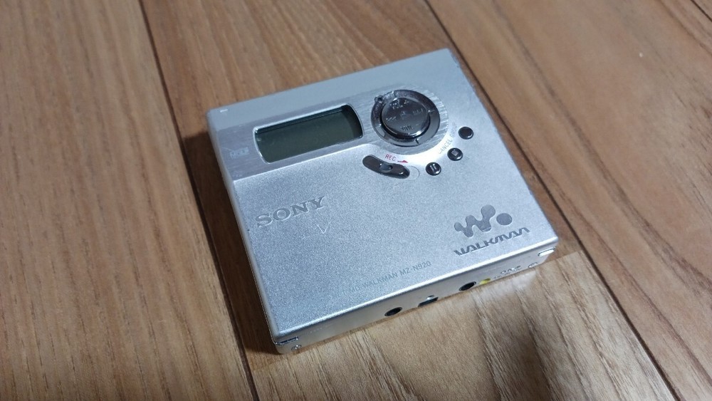 Sony MZ-N920 Net MD Walkman English Language