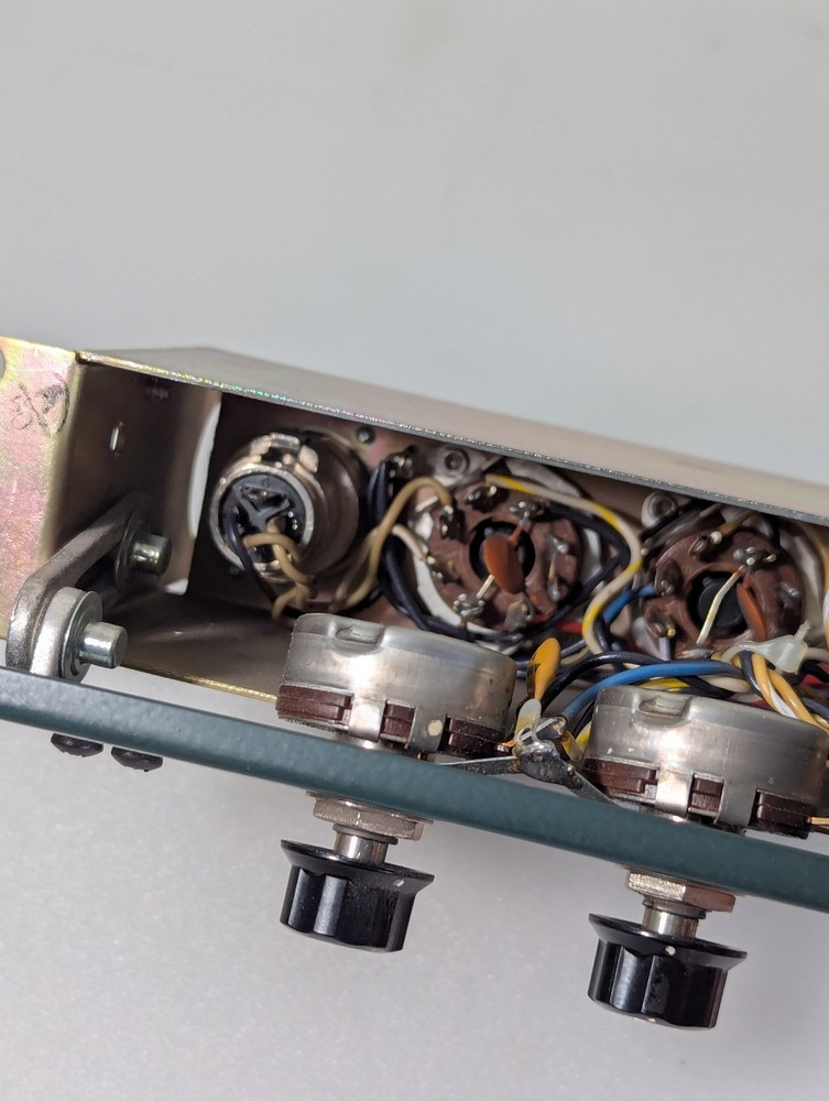 Vintage Altec 1589B Microphone Preamp,Summing Mixer / Parallel Processor