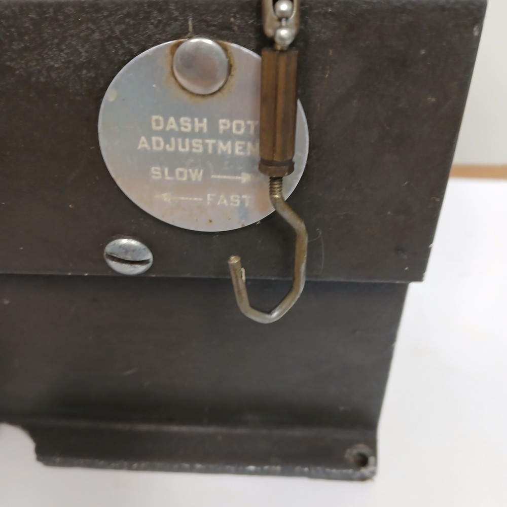 Vintage SPINKS "Paddle Dash Pot" Indicator Scale Model D NOT TESTED