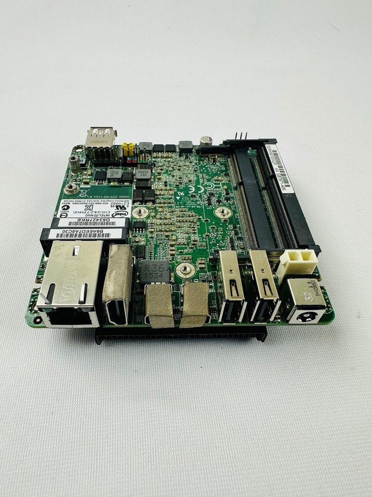 Intel D53427RKE NUC CPU Board