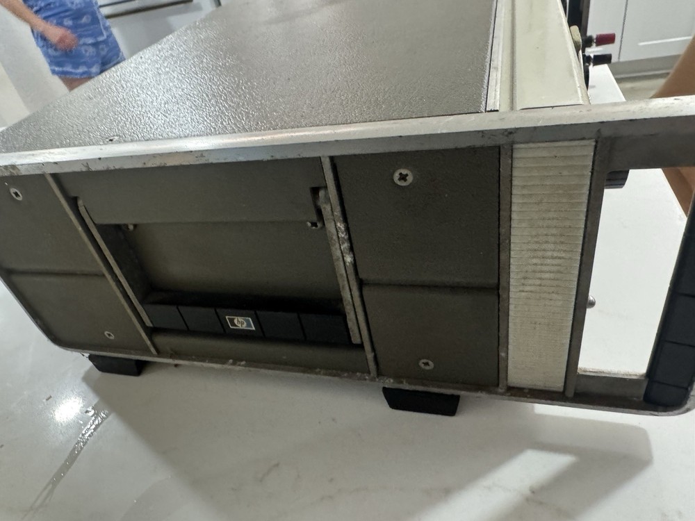 HP Hewett Packard 651B Test Oscillator