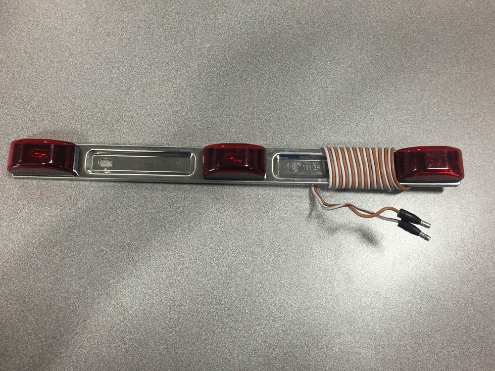 Shorelander 5110575 Red Submersible Identification Light Bar