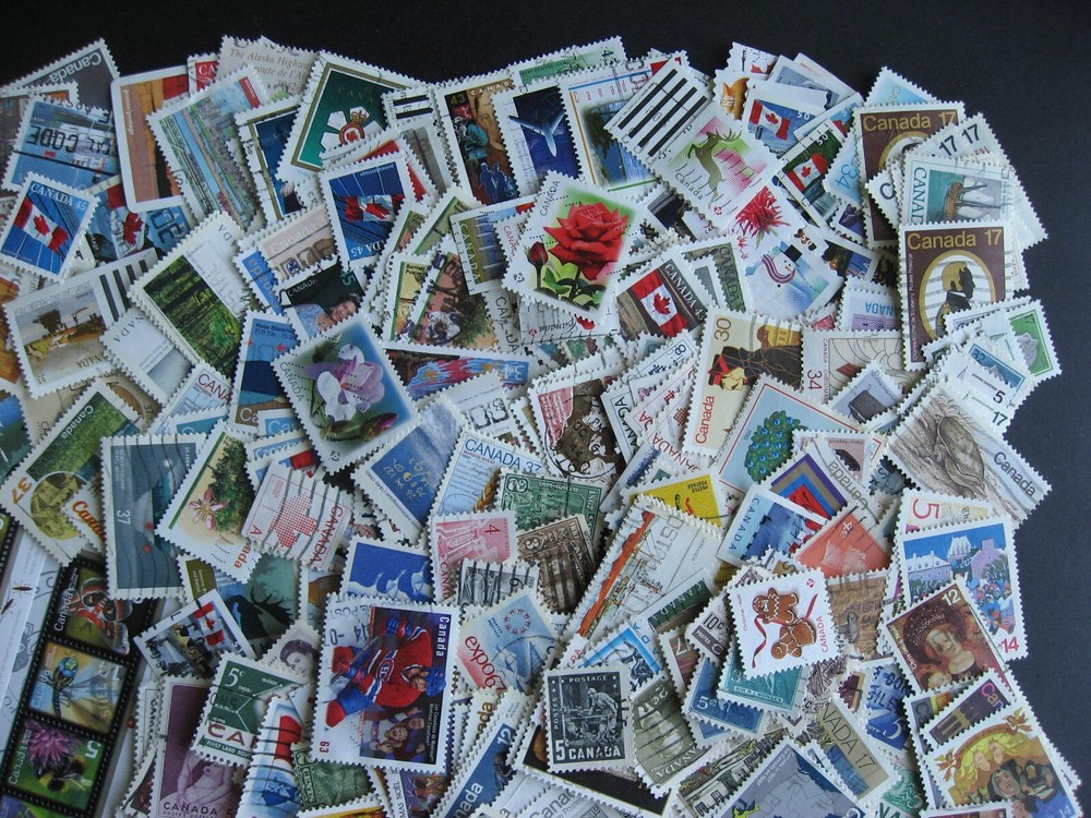 Canada collection 600 different U old-2014.Face same=reg/ex-bklt/diff perfs etc