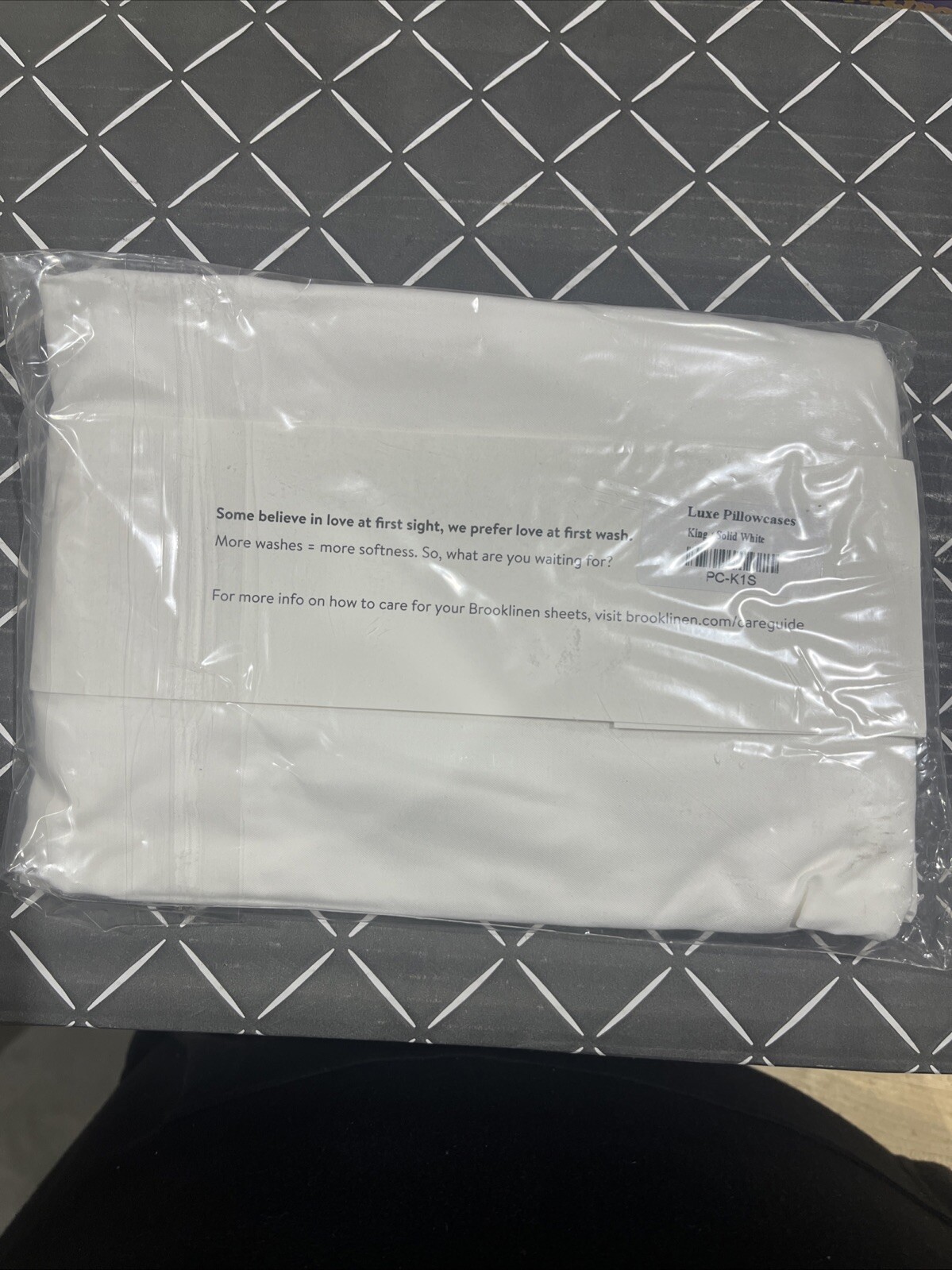 Set of 2 Brooklinen Luxe Sateen Pillowcases Solid White King PC-K1S