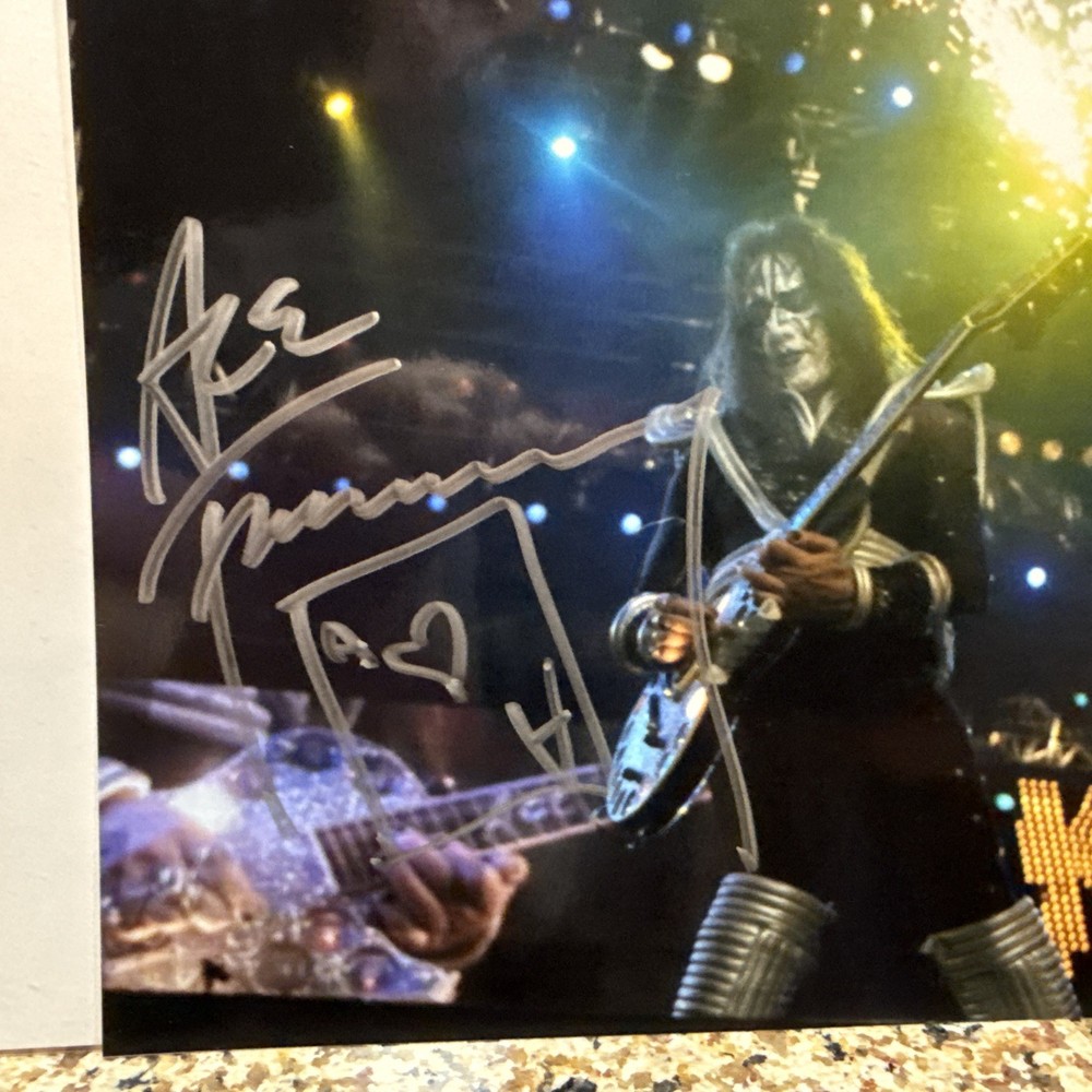 KISS Psycho Circus Tour 8x10 Photo Signed By Ace at the 2011 Chiller Convention
