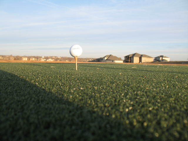 Premium Golf Driving Range Super Tee Line Golf Mat 5' x 10' Holds A Wooden Tee