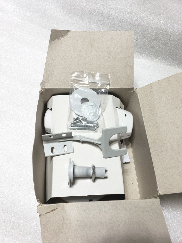 LEVITON OSW12-MWW Occupancy Sensor Wall Mounted, White N£W in Box