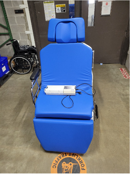 Transmotion Surgical Chair