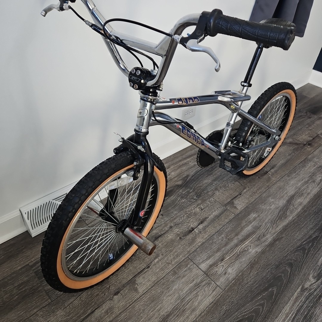 Dyno GT Compe BMX Freestyle 2009 09 Competition Bike Bicycle Retro Pegs