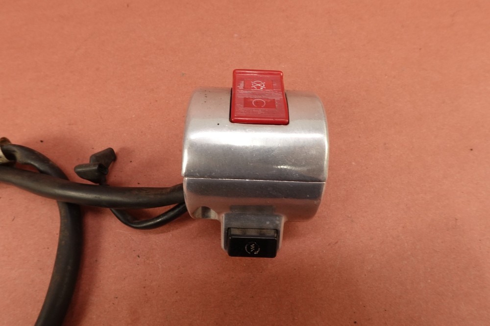 2003-2008 Honda VTX1300S Right Handlebar Stop Start Kill Switch