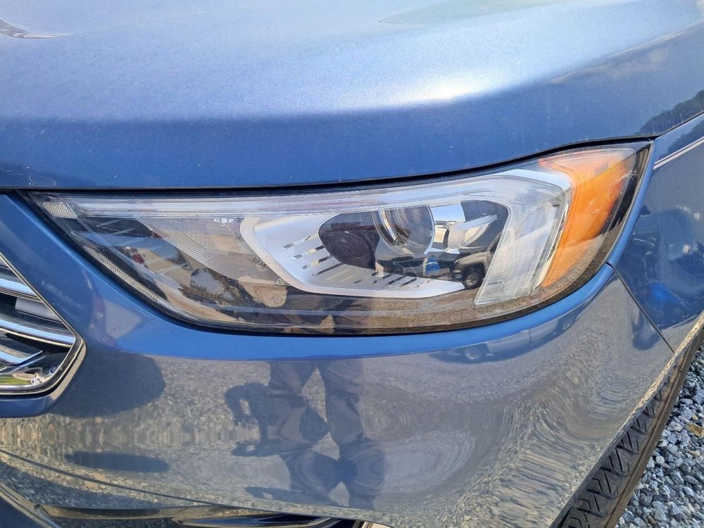 EDGE 2019 Glove Box 4779749