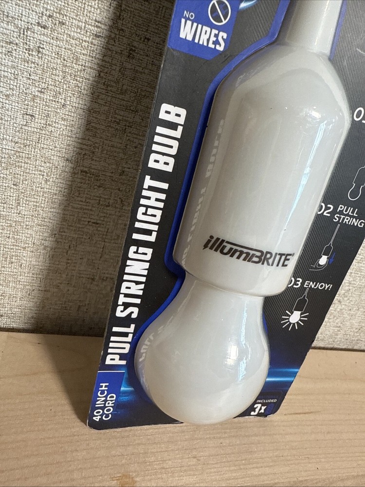 Illumbrite Pull String Light Bulb