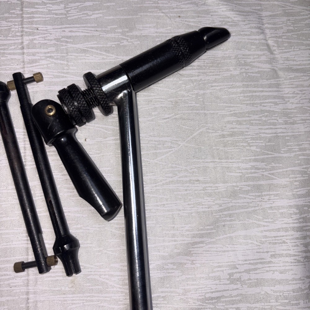 Cabela's Master Fly Tying Vise