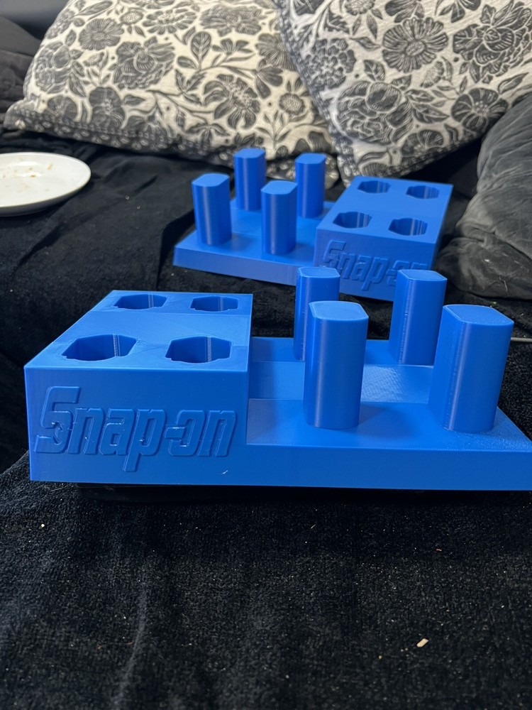 Snappy Snap-on 14.4v Tool & Battery Stand