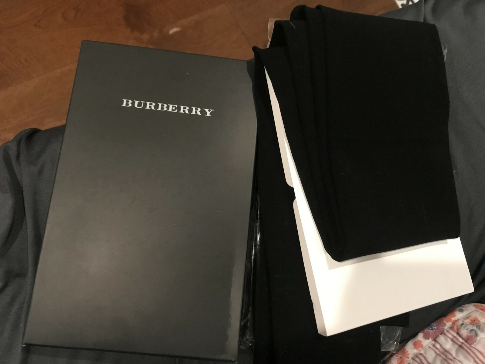 AUTHENTIC BURBERRY WOMEN GIRLS STOCKING BLACK LEGGINGS SEXY NIB 1 size fits all