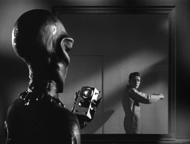 Outer Limits to scale working replicas. Ebonite props. from Nightmare. Box,wand.