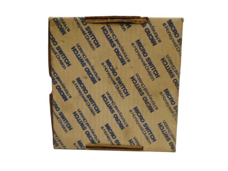 MICRO SWITCH FYCB16C3-2 PROXIMITY SENSOR NSMP