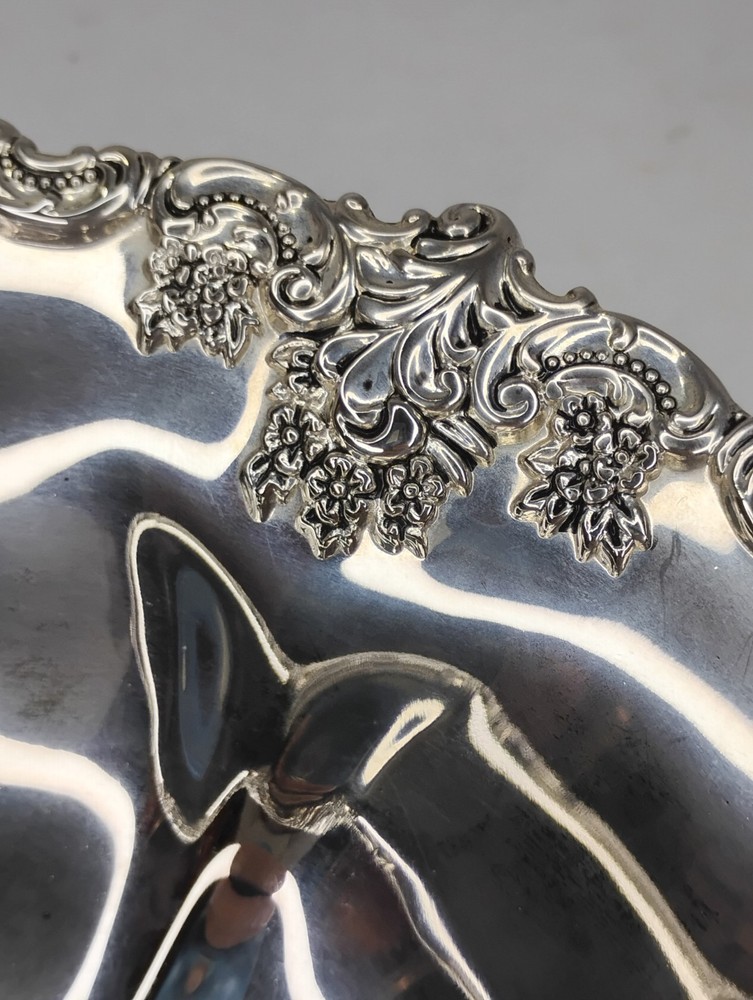 Wallace Silversmiths Fine Silver Plated Grand Baroque Bon Bon Candy Dish 8”