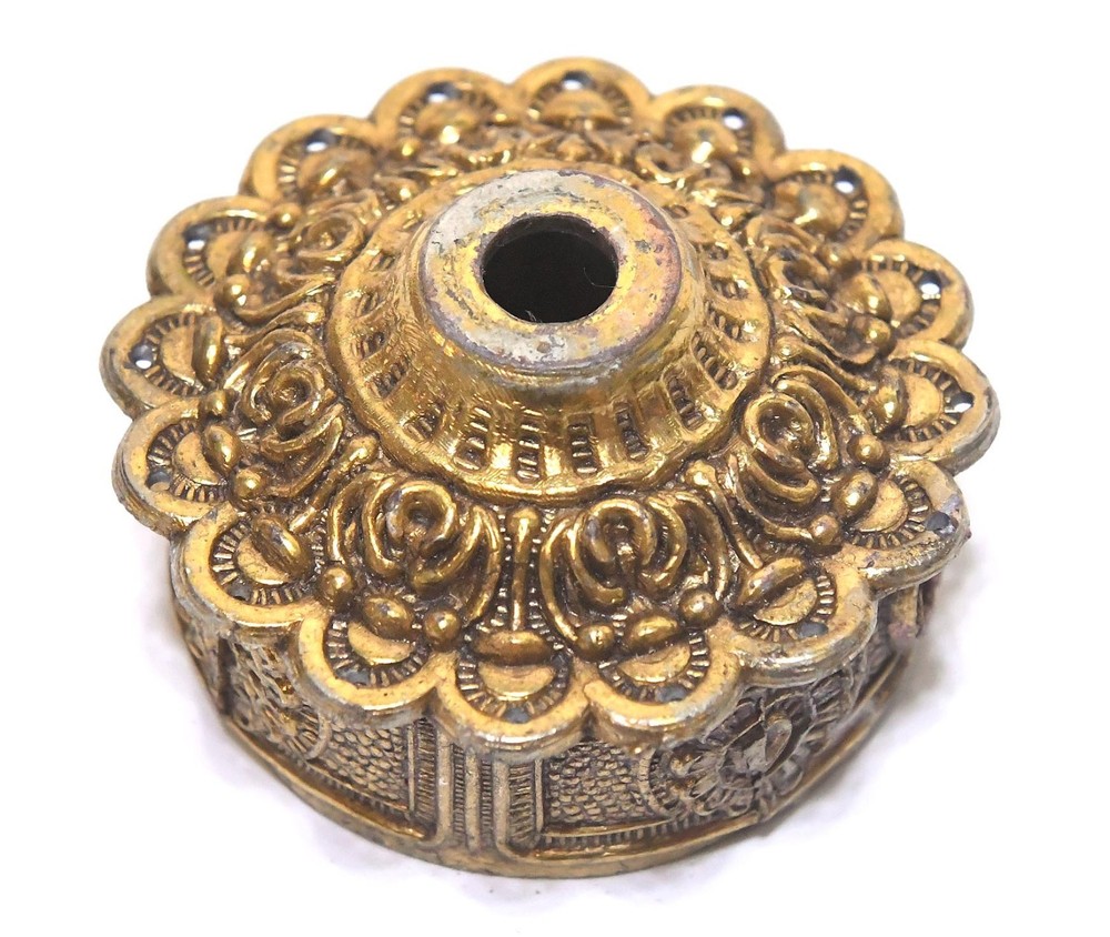 VINTAGE BRASS FINISH LIGHT PART