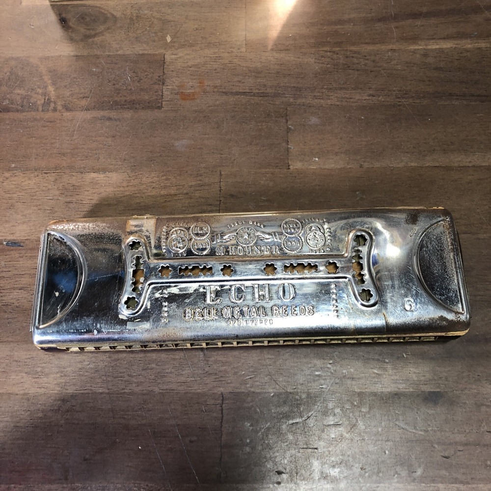 Vintage Echo Harp Hohner Harmonica in original box
