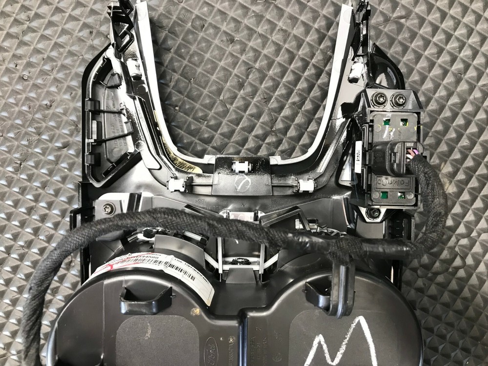 2013 - 2014 FORD FUSION CUP HOLDER C41