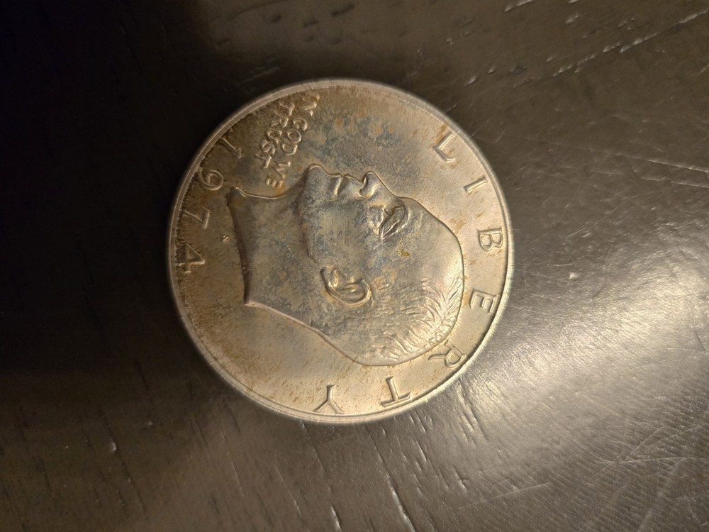 1971 - 1976S Eisenhower Dollars - Silver Ikes, 40%