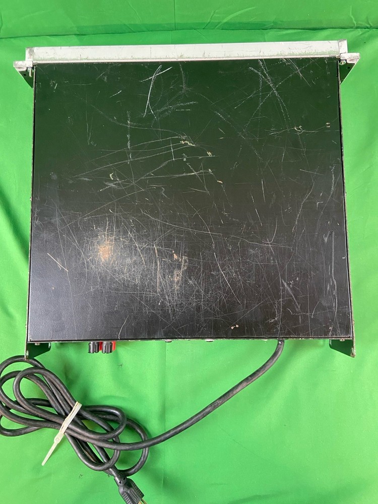 CROWN MACRO-TECH 600, 2 CHANNEL POWER AMPLIFIER
