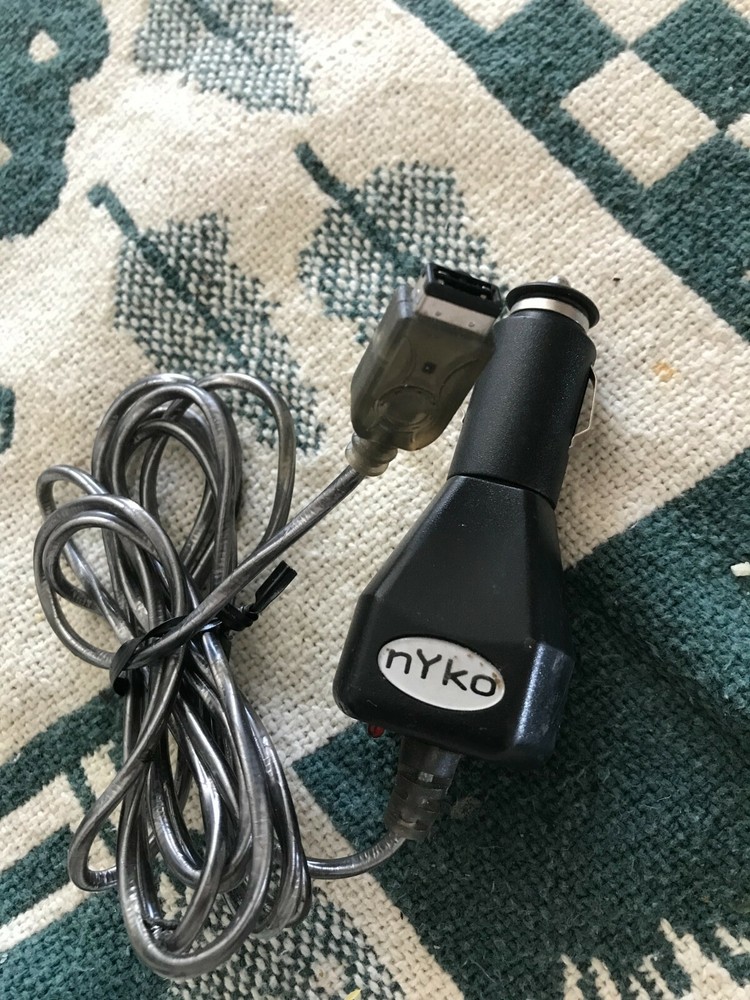 Nyko Car Adaptor GameBoy 