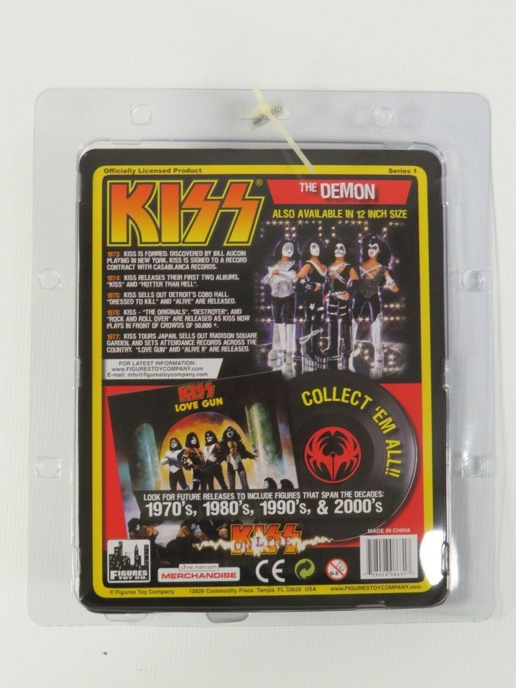 KISS GENE SIMMONS LOVE GUN RETRO MEGO 8 INCH ACTION FIGURE SEALED