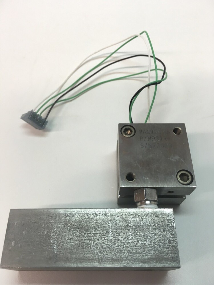 VALIDYNE S/N72680 P/N 9811- BLOCK MANIFOLD