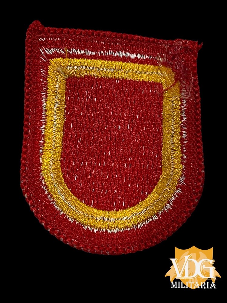 US Army 407th Supply and Transportation Battalion Beret Flash