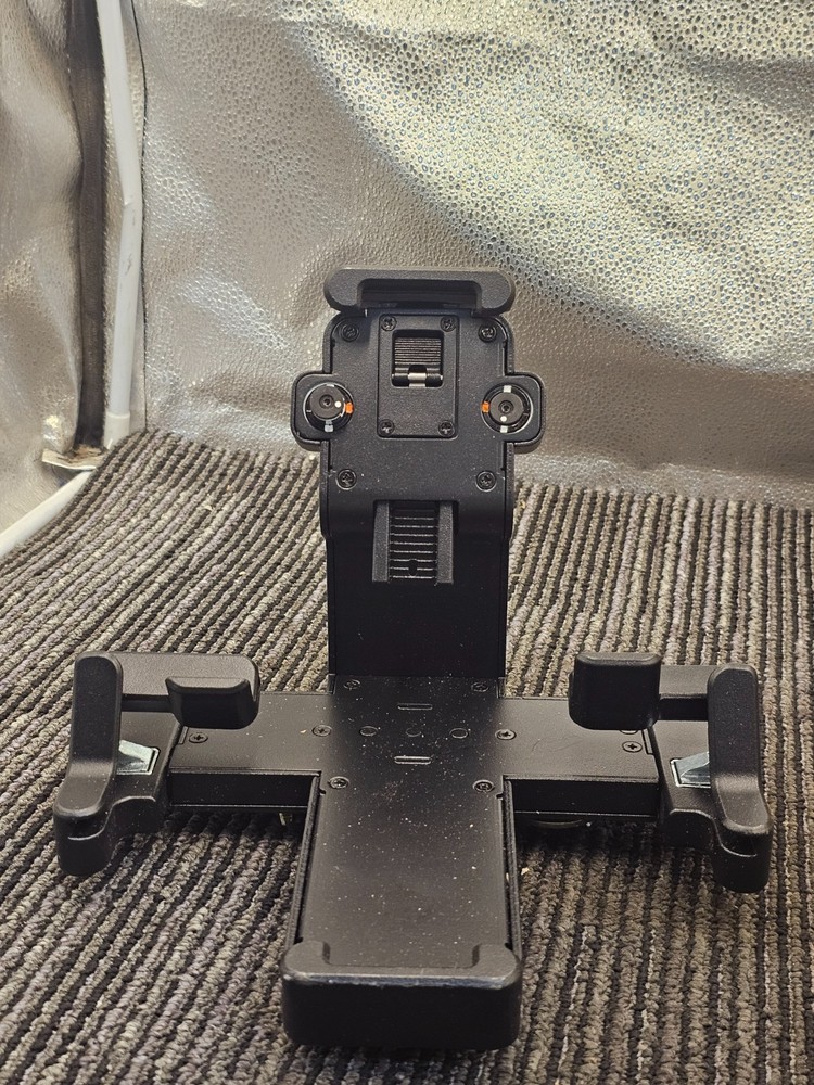 OnQ 24007-KIT-AFB01 Adjustable Apple iPad Folio Security Bracket 100713551
