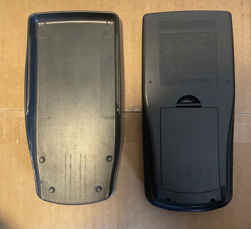 Texas Instruments TI-83 Graphing Calculator TESTED AND WORKING