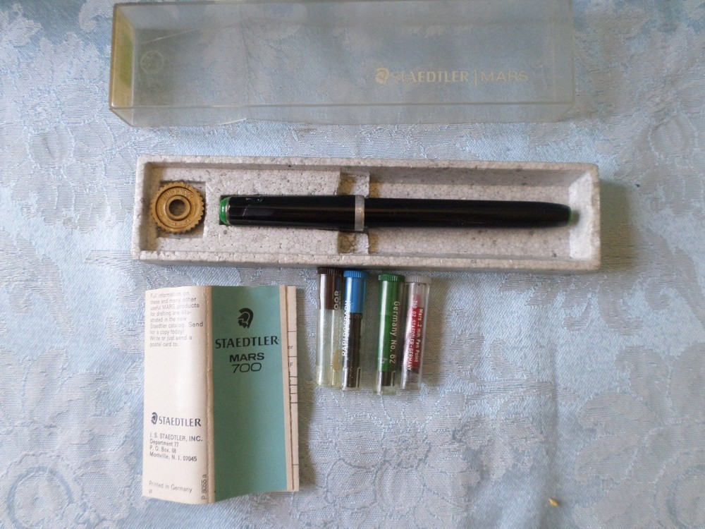 Staedtler mars 700 Technical Pen Line Original Box & Instructions
