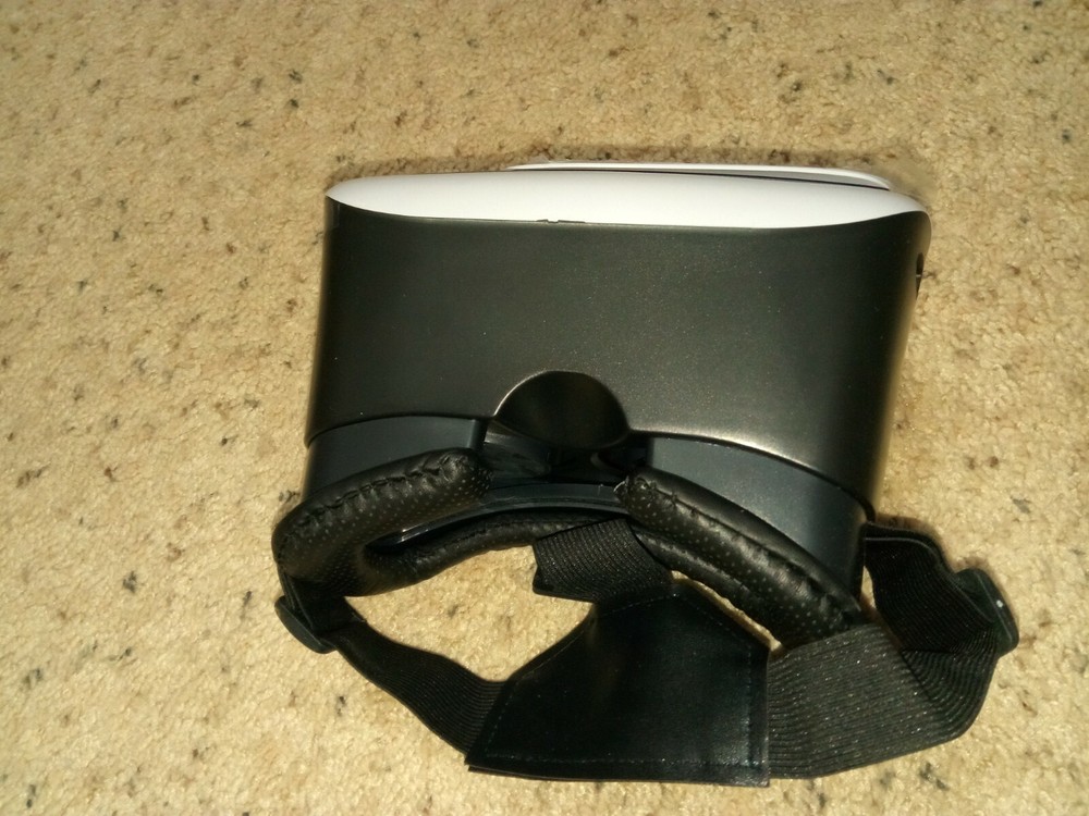 VR Box Virtual Reality Headset Glasses Goggles with remote Iphone Android