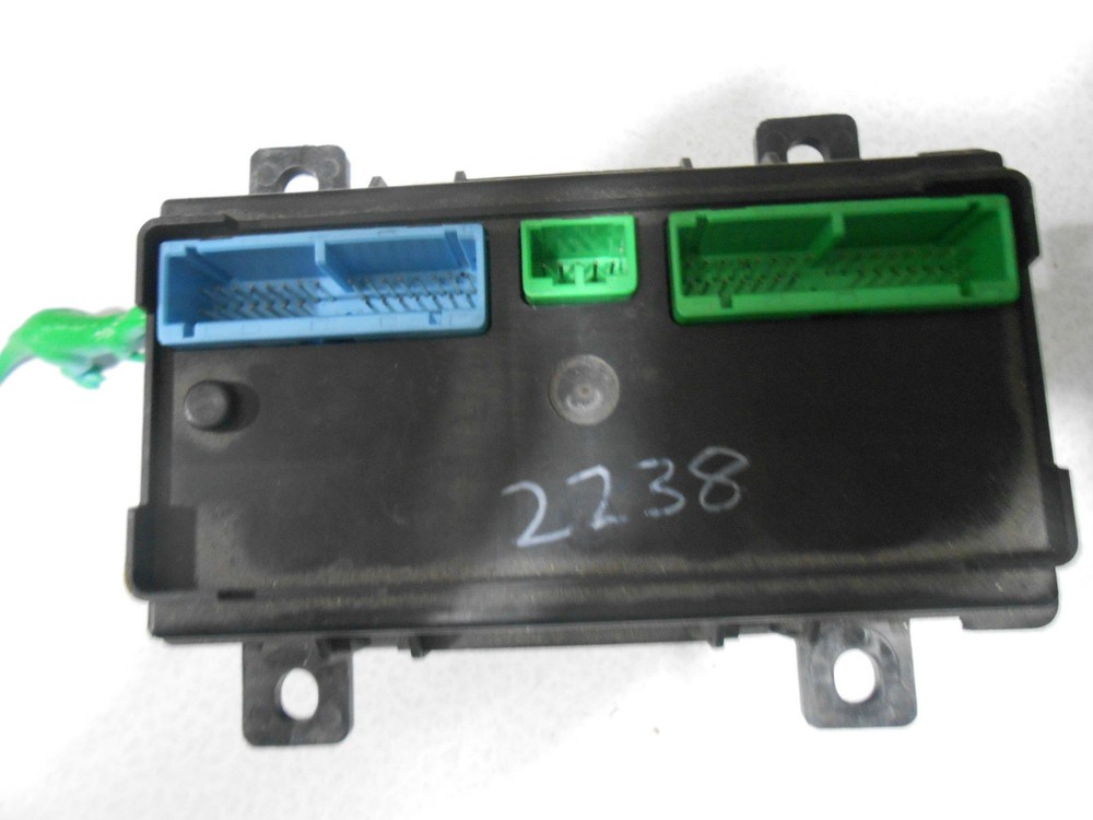 Volvo 20554488-P04 Siemens VECU Control Module