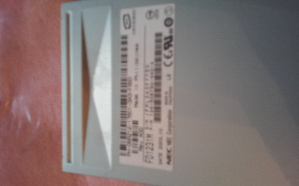 • DELL 5R212 FLOPPY DRIVE NEC FD1231M