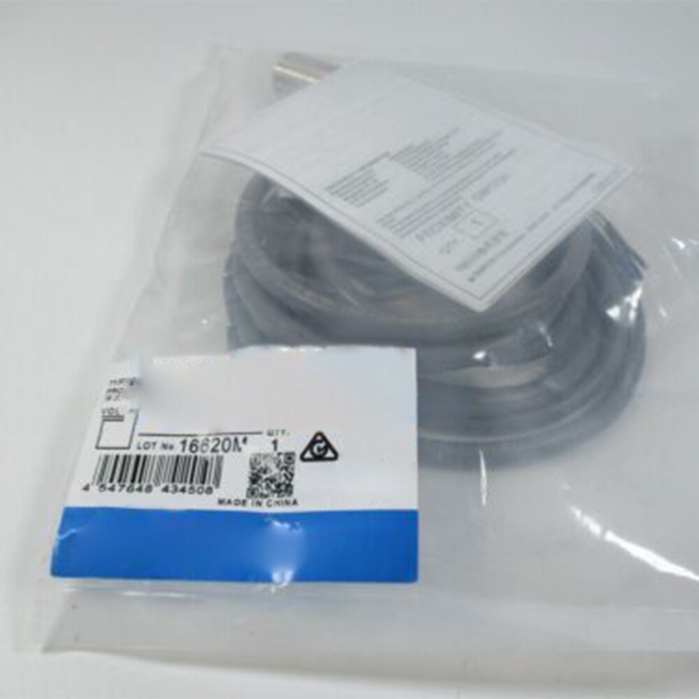 1PCS New For Proximity Switch Sensor E2E2X5C1 E2E2-X5C1