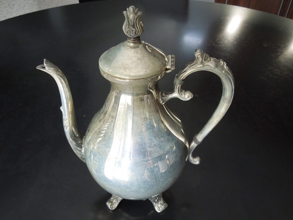 FB Rogers Silver Co. Tea Set Silver Plated Teapot , Cream & Sugar With Lid