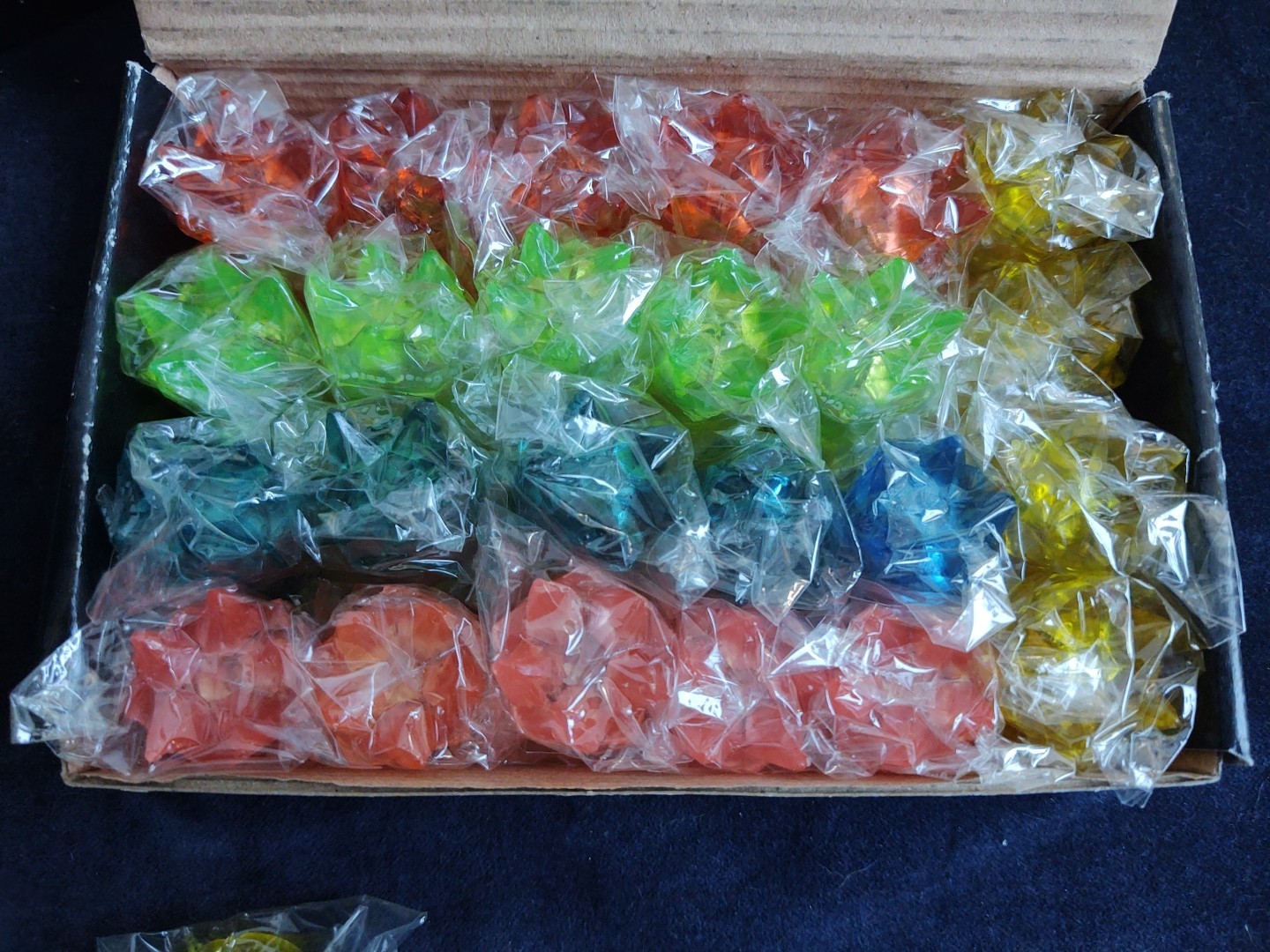 New Box Of 24 Flashing Led Gel Spike Rings In Multi Colors Light Up Party Favors